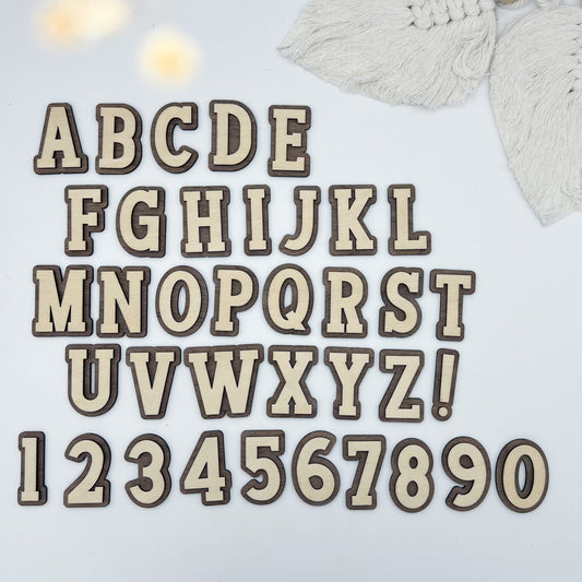 Buchstaben - College dunkel