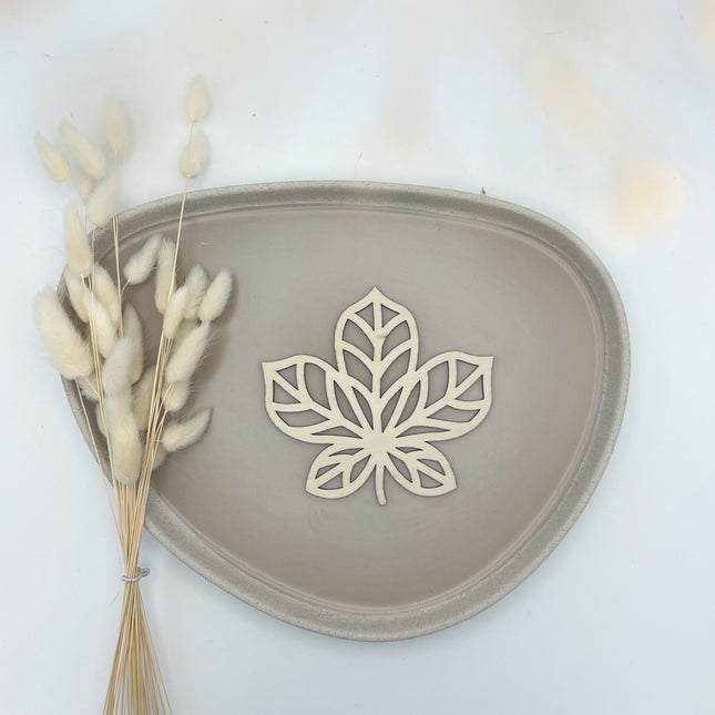 Kastanienblatt groß