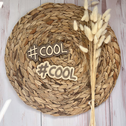 Schild - #COOL