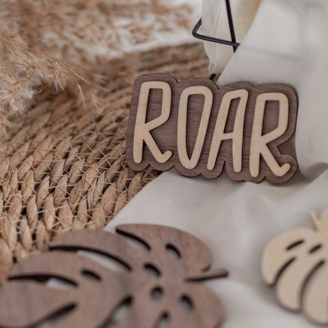Schild - ROAR