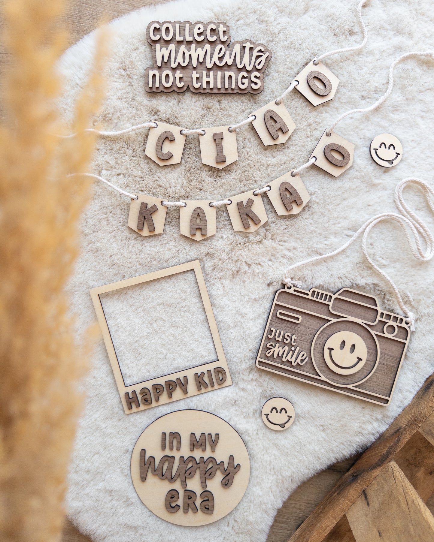 Flatlay Set - Happy