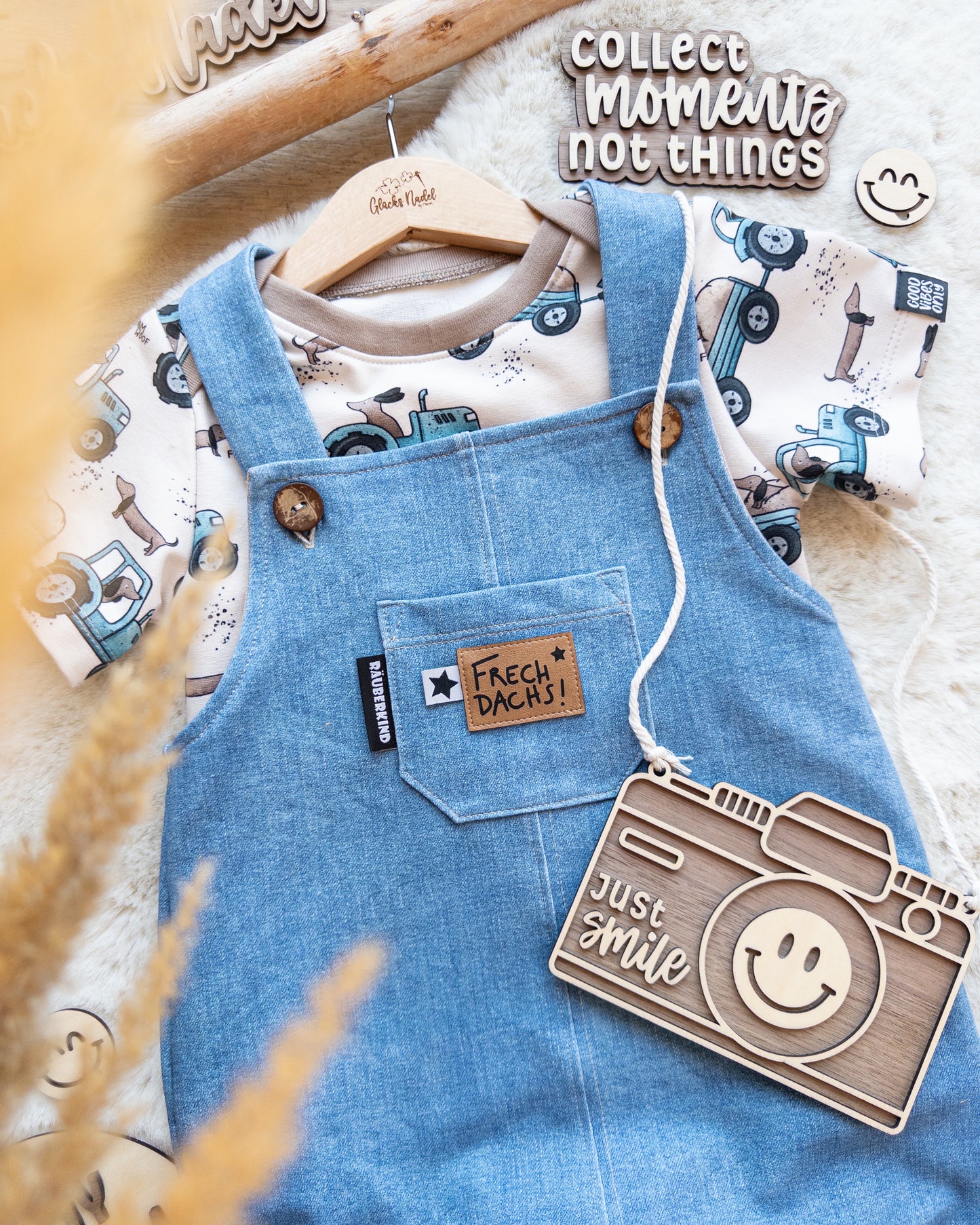 Flatlay Set - Happy